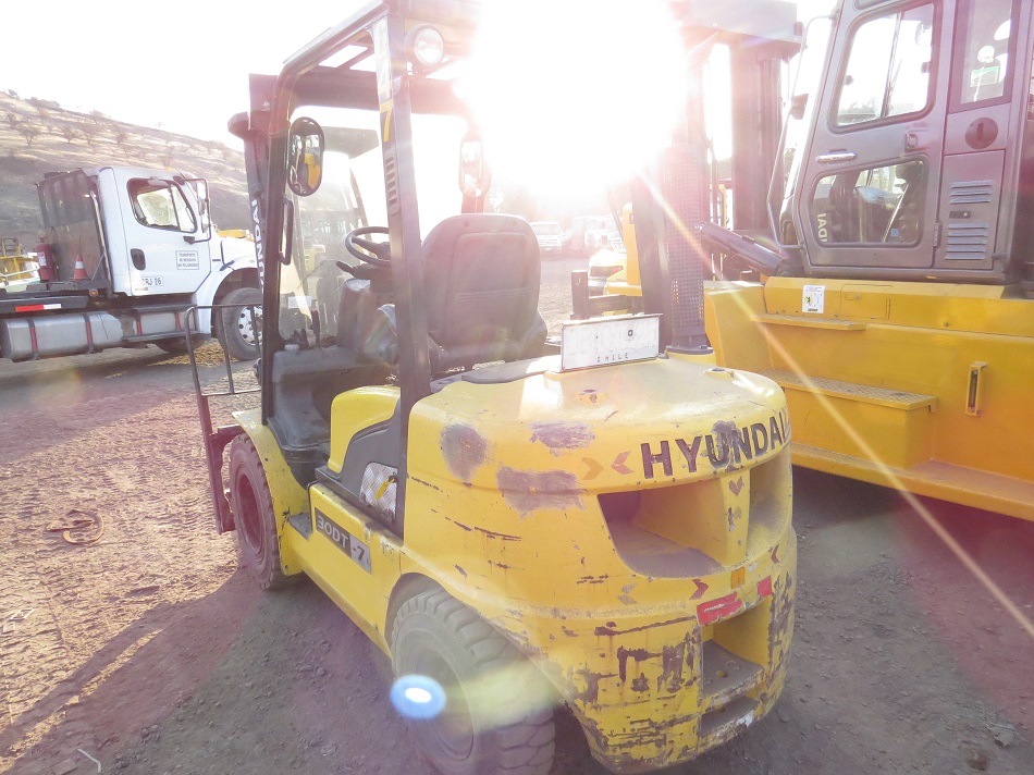 Hyundai 30dt 7