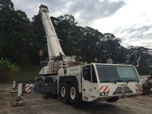 Demag AC 250